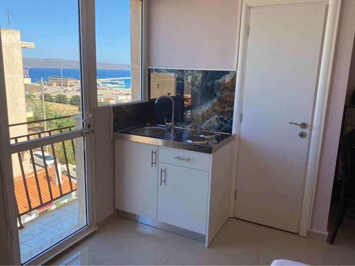 Lavrio 1Bdr Penthouse 7 Min On Foot From The Port Apartment Exterior foto