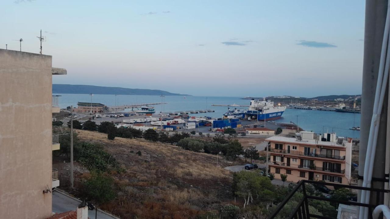 Lavrio 1Bdr Penthouse 7 Min On Foot From The Port Apartment Exterior foto