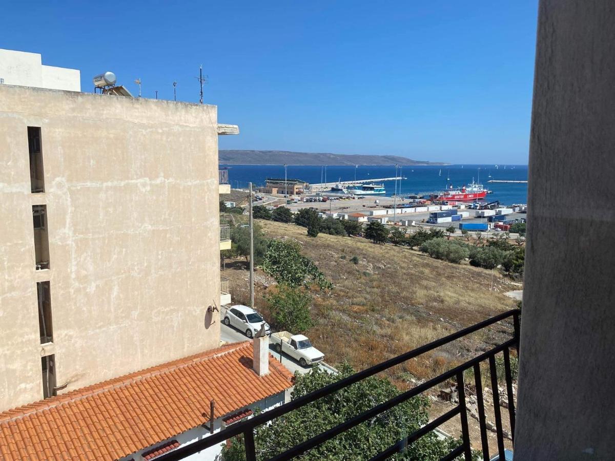 Lavrio 1Bdr Penthouse 7 Min On Foot From The Port Apartment Exterior foto